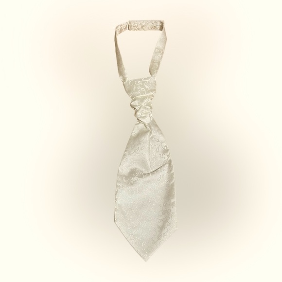 Kids Dream Ivory Square Pattern Vest Tie Set Boys and Youth - Picture 2 of 4